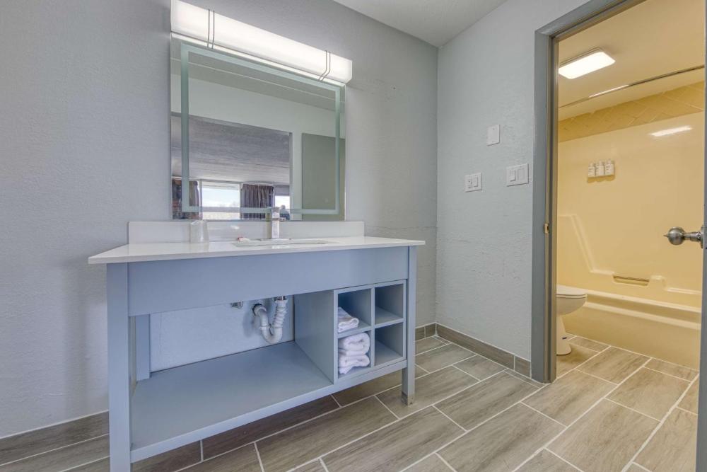 Americas Best Value Inn Stearns, KY